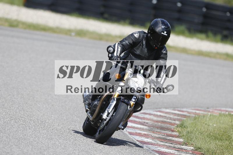 Archiv-2025/09 22.04.2025 Cornu Master School ADR/gruen-vert/23